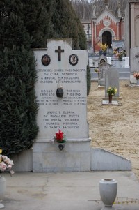 196.JPG