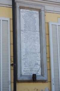 375.JPG