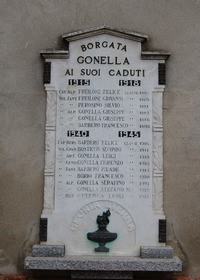 436.JPG