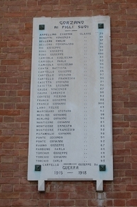 437.JPG